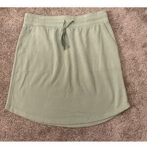 Lou & Grey Signature Soft Drawstring Pocket Skirt in Sage,L